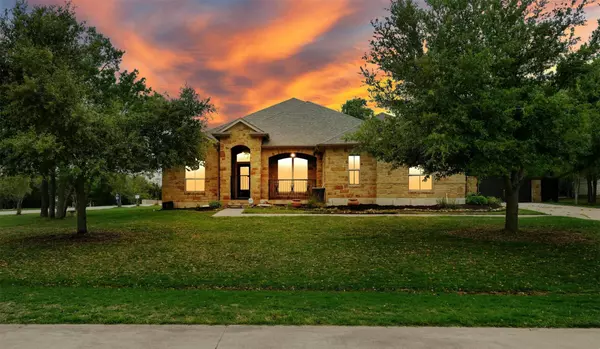 128 Abamillo DR, Bastrop, TX 78602