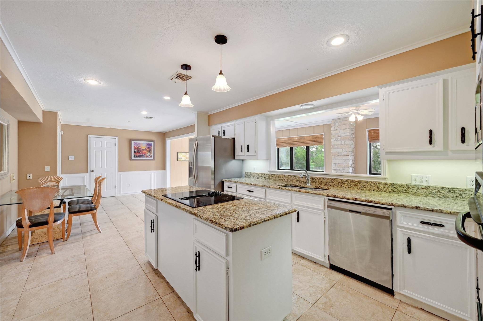 Wimberley, TX 78676,501 Sandy Point RD