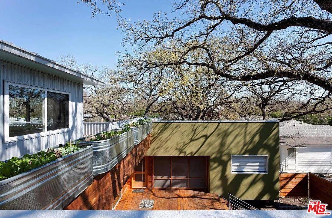 Austin, TX 78722,3206 French PL