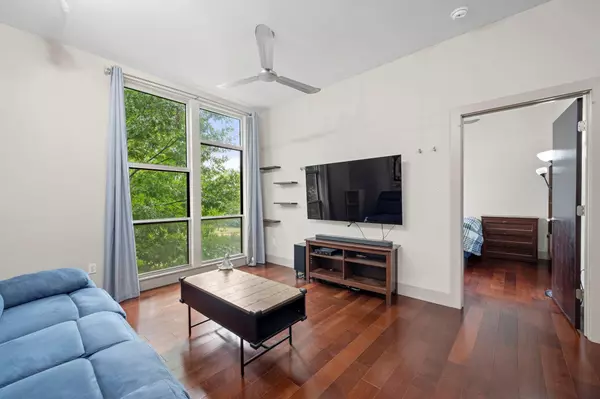 1320 Robert Browning ST #208, Austin, TX 78723