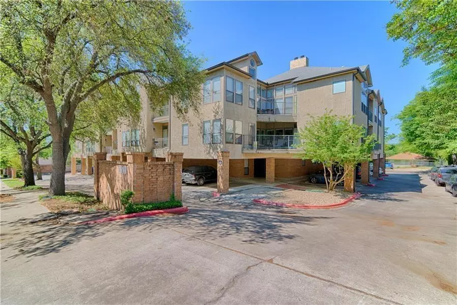 1910 Robbins PL #210, Austin, TX 78705