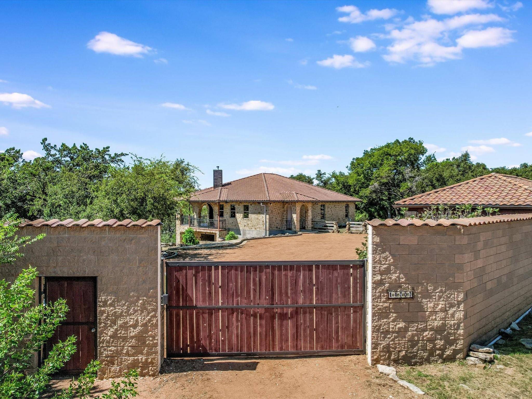 14707 Fm 2769 RD, Volente, TX 78641