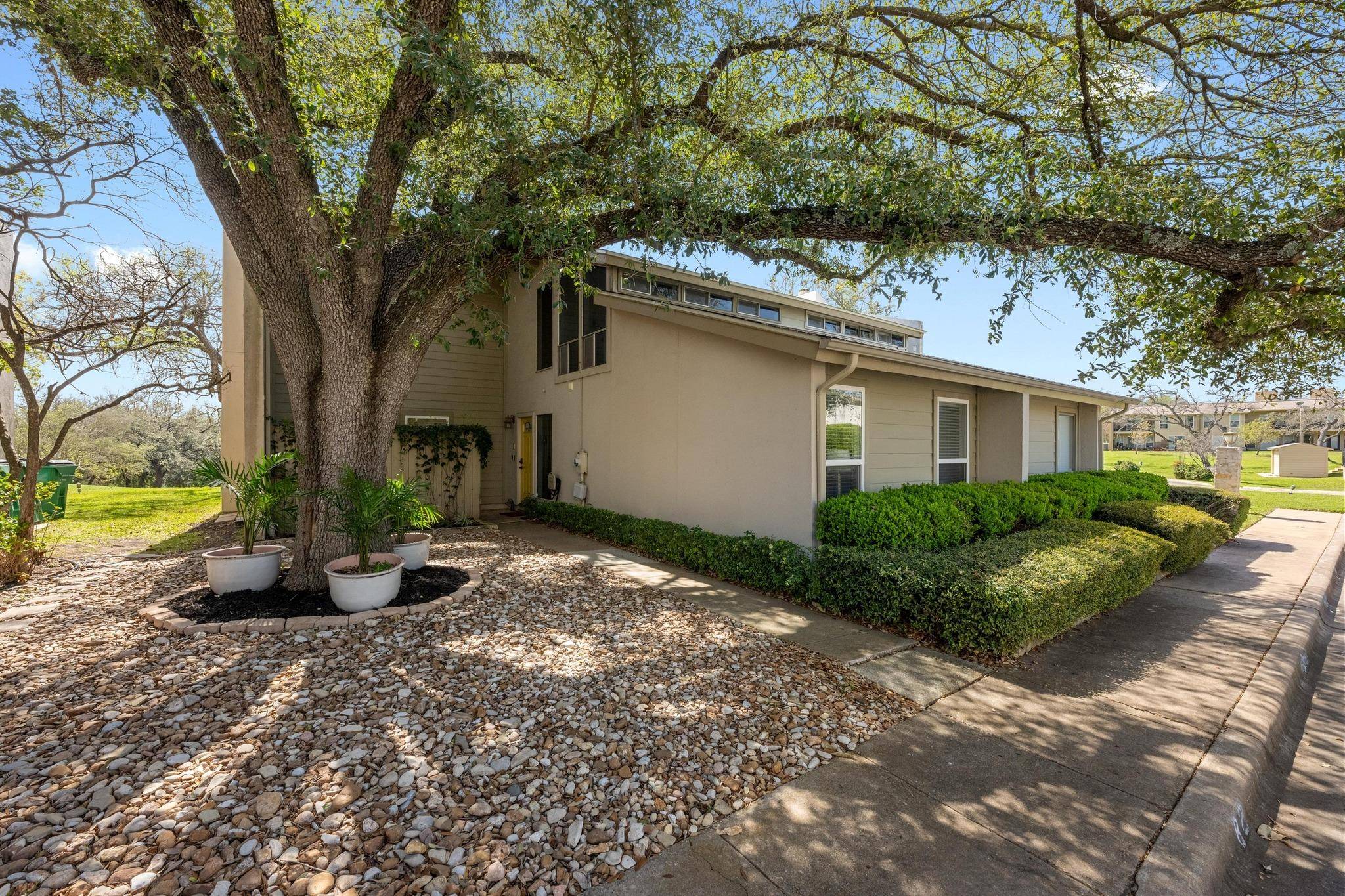 Lakeway, TX 78734,100 Lido CIR #B2