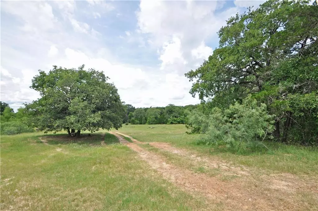 Smithville, TX 78957,000 Zapalac (Lot 5) RD