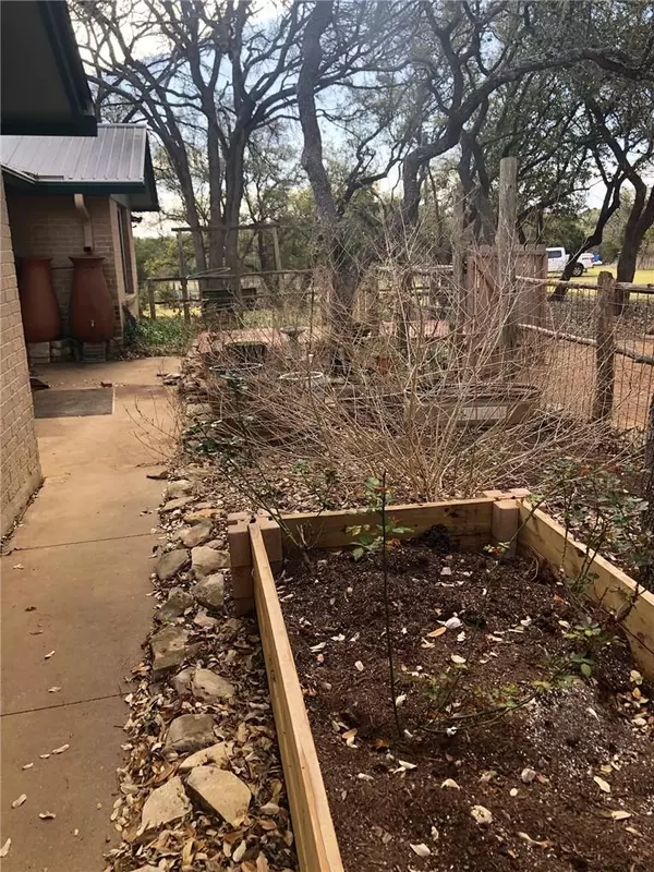 Driftwood, TX 78619,15279 Fm 150 RD W