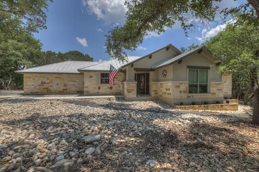 120 Sierra WAY, Canyon Lake, TX 78133