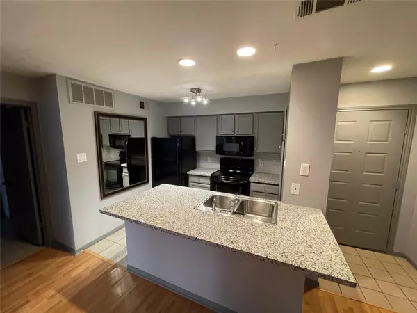 Austin, TX 78759,8888 Tallwood DR #1206