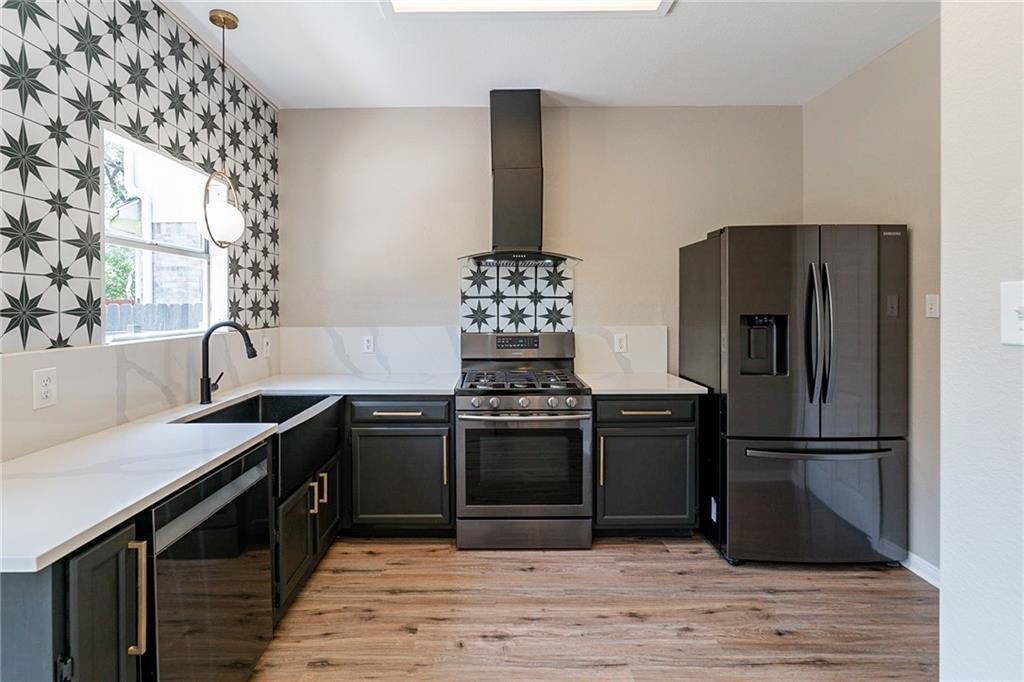 Austin, TX 78729,13427 Athens TRL