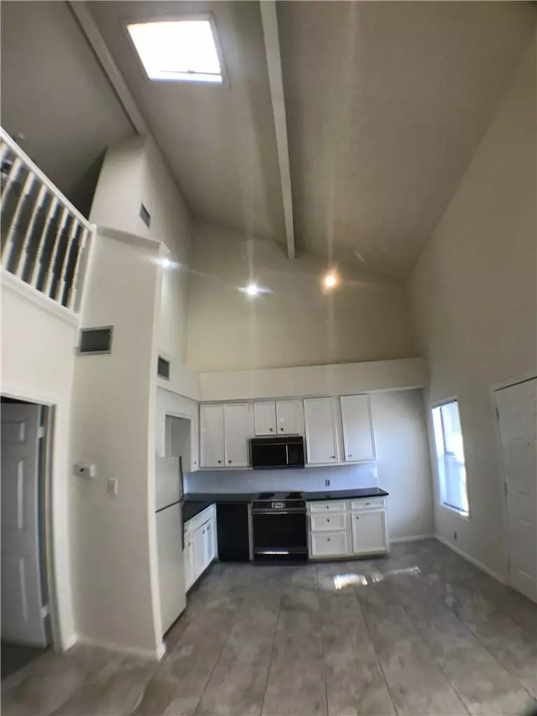 Austin, TX 78701,502 W 17th ST #I