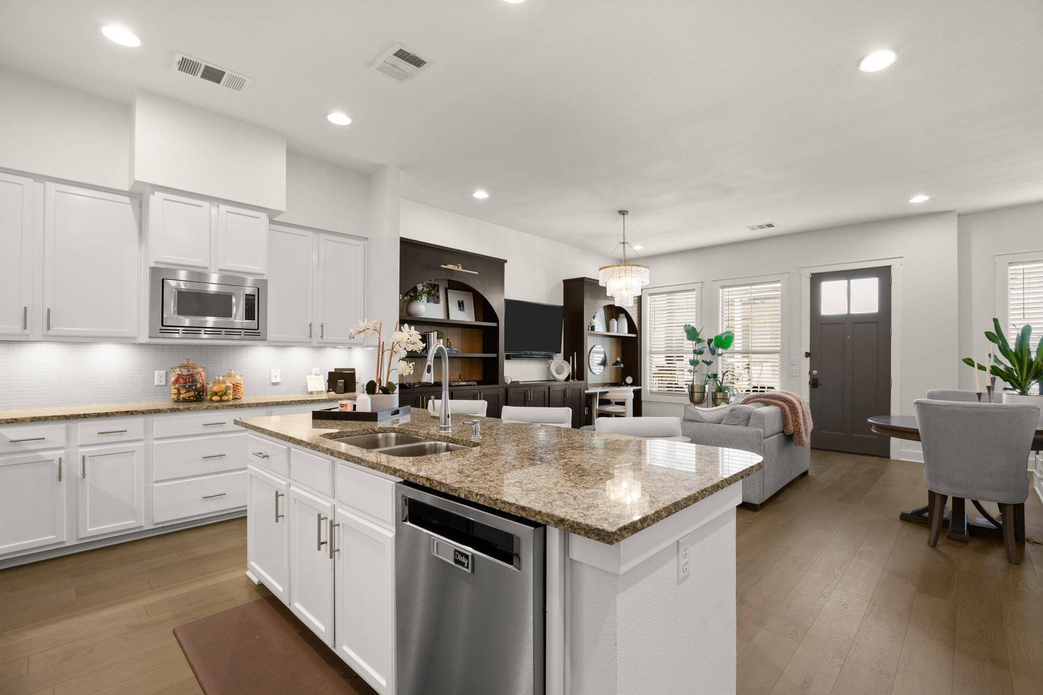 Austin, TX 78704,2520 Bluebonnet LN #32