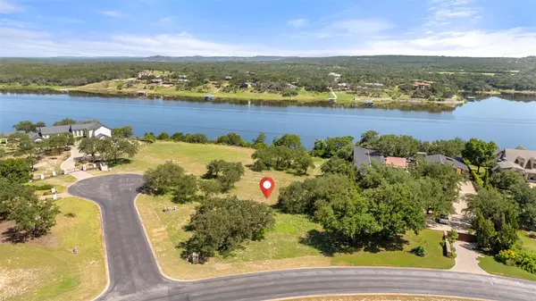 3200 Kahala Sunset DR, Spicewood, TX 78669