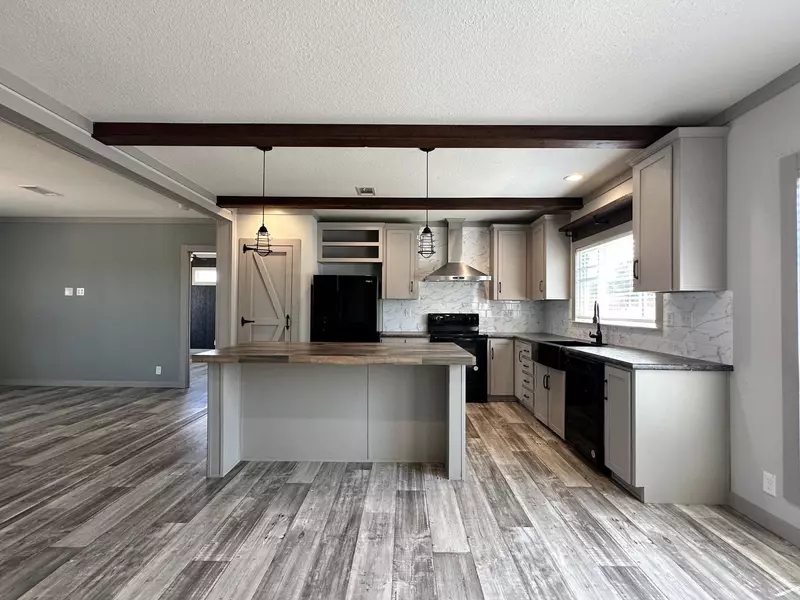 218 Margarita DR, Dale, TX 78616