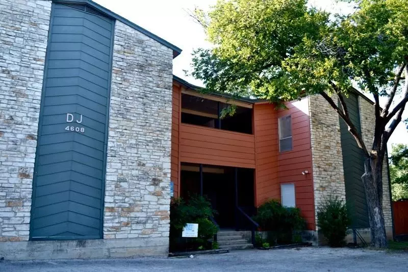 4608 Bennett Ave #106, Austin, TX 78751