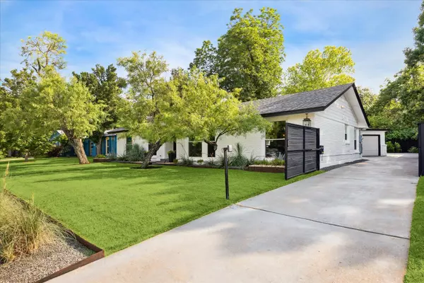 Austin, TX 78757,5808 Marilyn DR