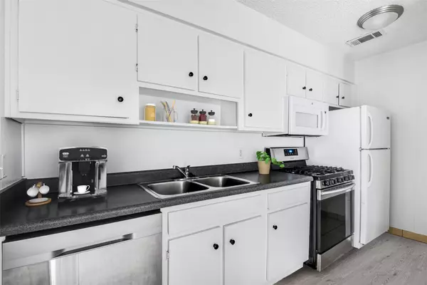 Austin, TX 78705,1302 W 24th ST #A-101