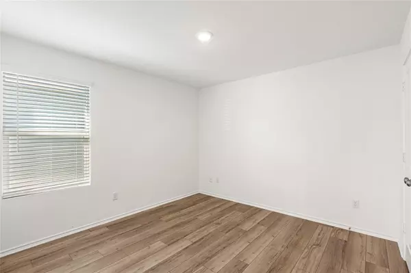 Kyle, TX 78640,150 Santiago