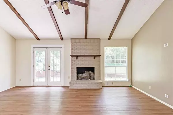 Austin, TX 78745,7309 Whispering Oaks DR