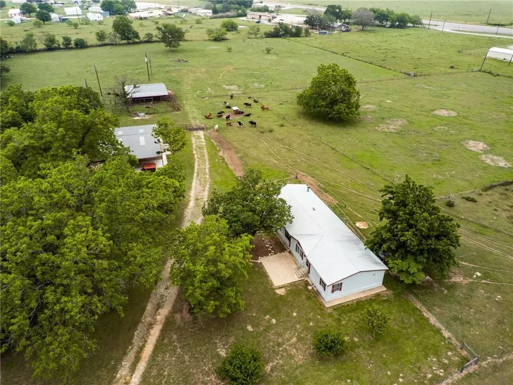 Lexington, TX 78947,1057 CR 405