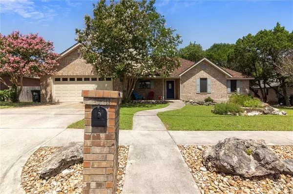 2006 Lancaster ST, San Marcos, TX 78666