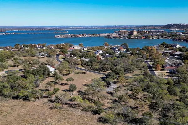 107 Cochise Circle, Horseshoe Bay, TX 78657