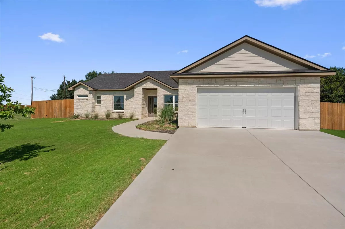 Thorndale, TX 76577,804 Gauge RD