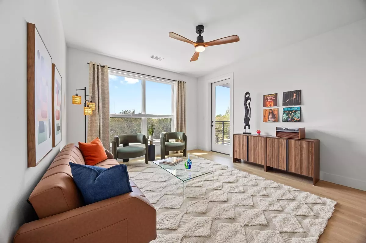 Austin, TX 78723,1701 Simond Ave #223