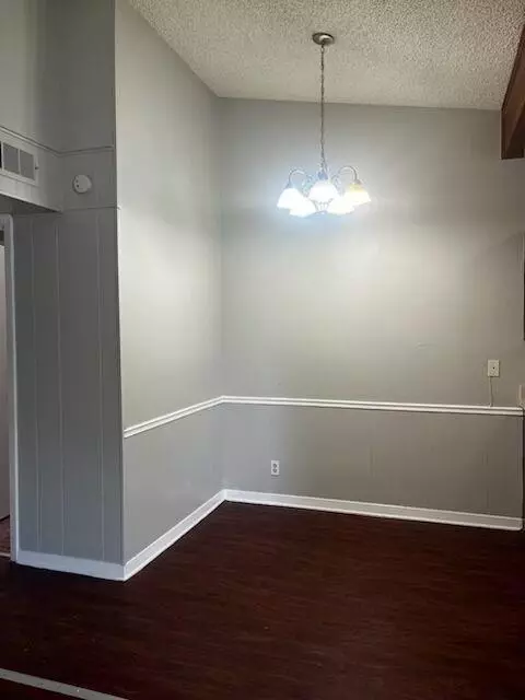 Austin, TX 78751,620 W 51 st ST #201