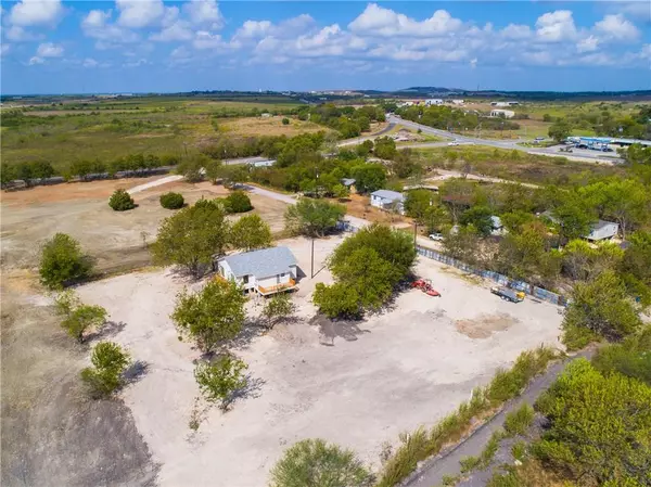 5011 Miller,  Buda,  TX 78610