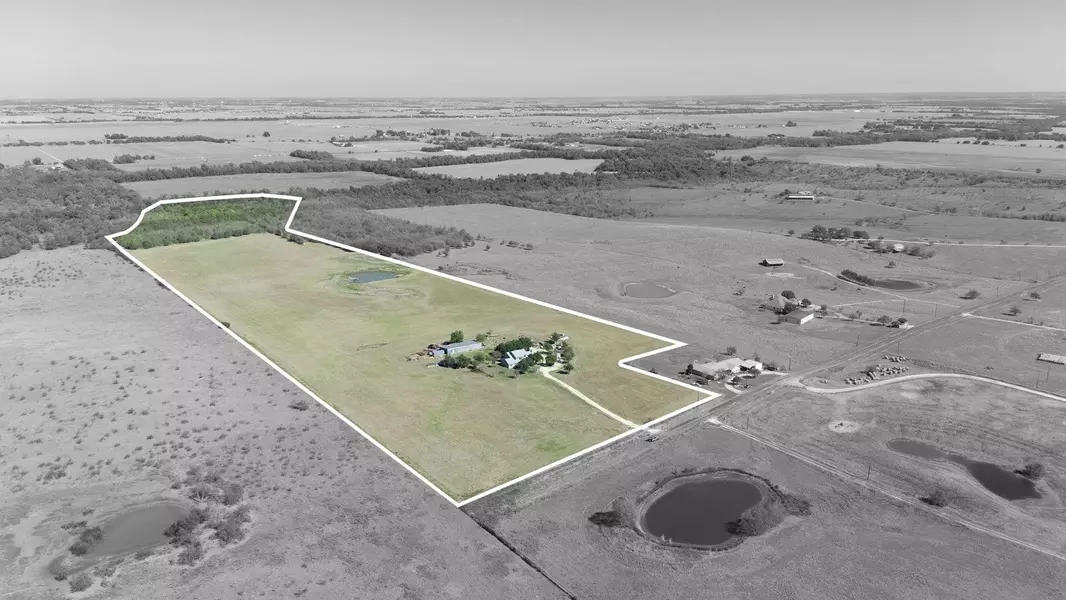 20181 Janak RD, Coupland, TX 78615