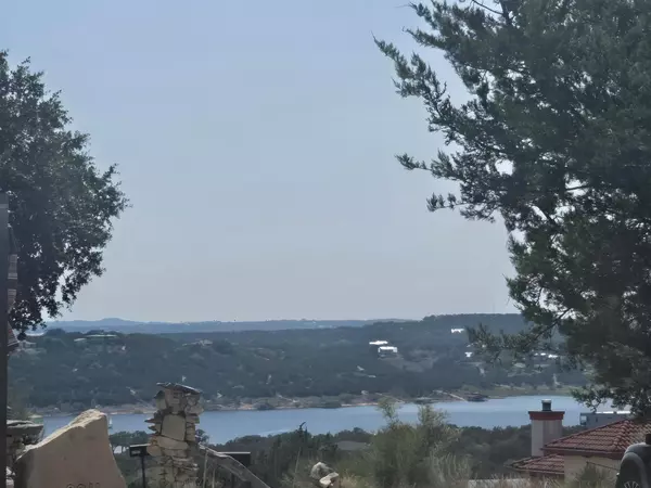 Lago Vista, TX 78645,3301 Constitution DR