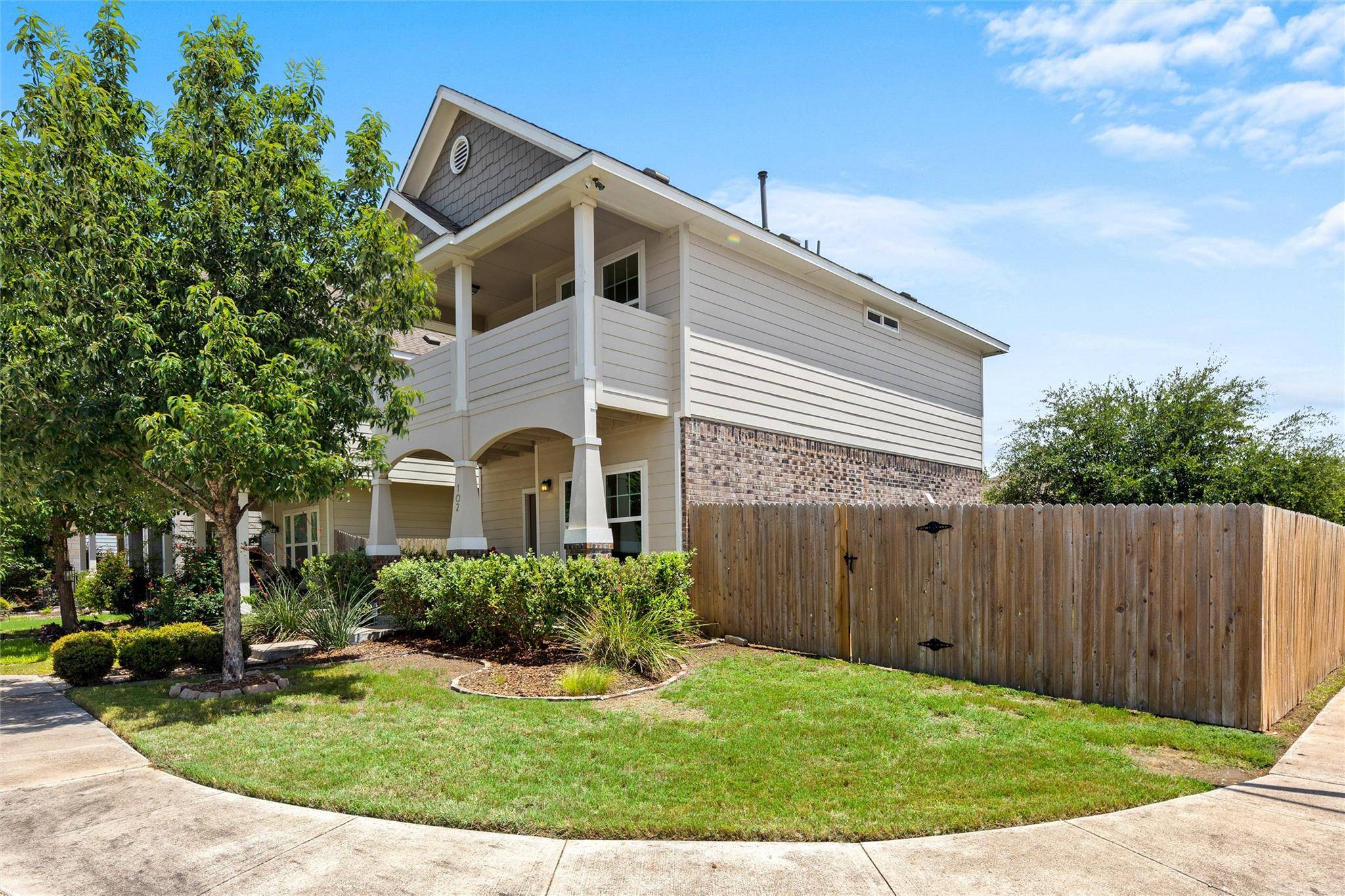 San Marcos, TX 78666,102 Wainscot Oak WAY