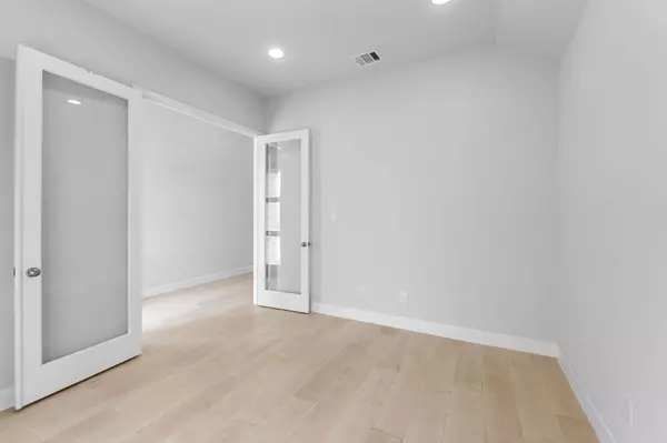 Liberty Hill, TX 78642,104 Ray CT