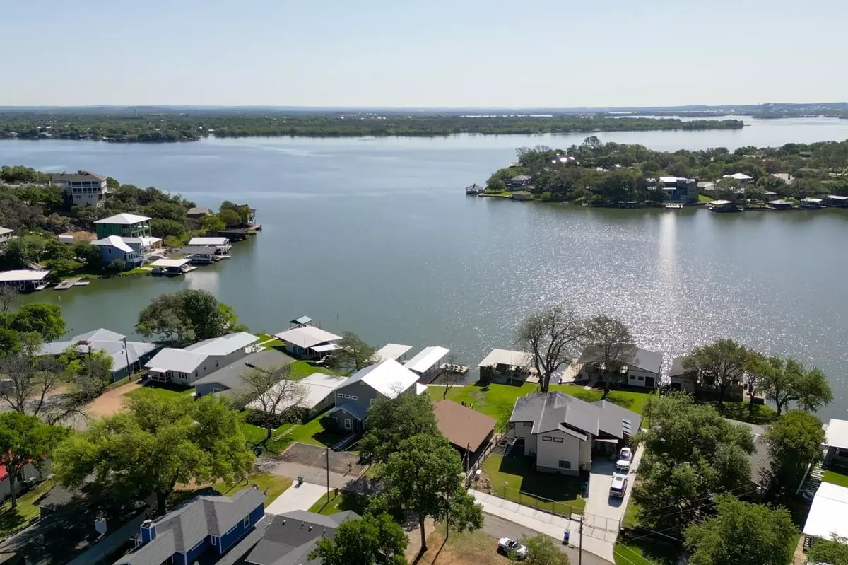 Sunrise Beach, TX 78643,512 Shadyside LN