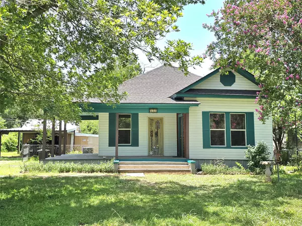 429 N Main ST, Rockdale, TX 76567