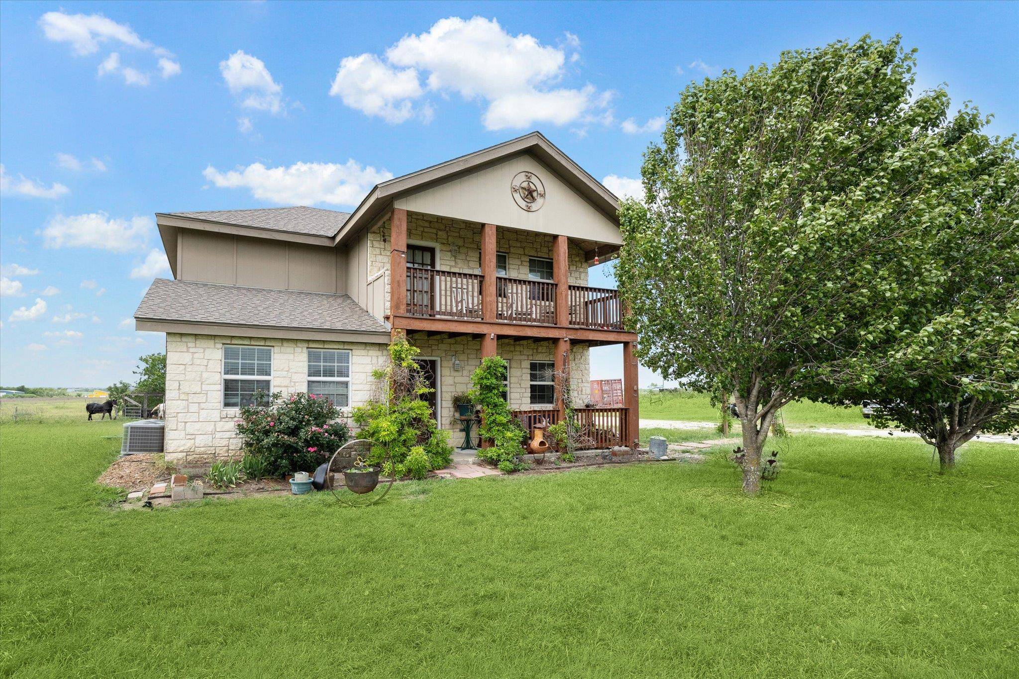 Elgin, TX 78621,2334 County Road 464