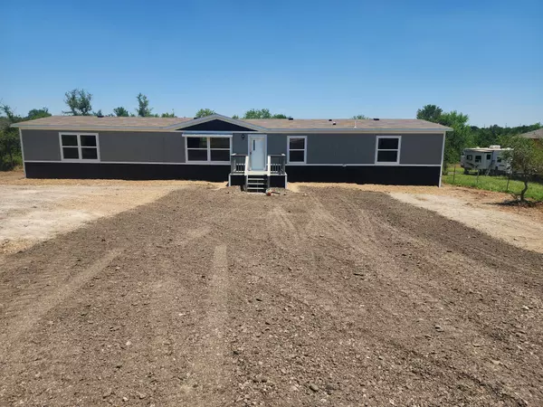 289 Oak Arbor TRL, Del Valle, TX 78617