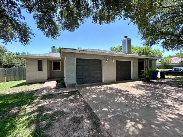 3007 Kestrel DR #A, Austin, TX 78745
