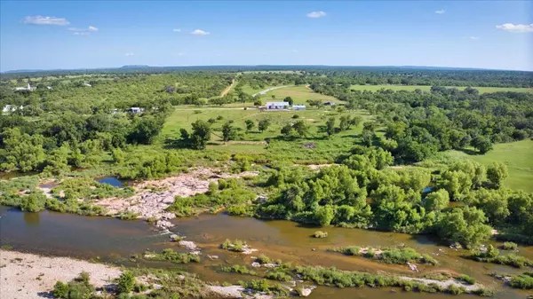 Llano, TX 78643,19811 W Ranch Road 152 RD