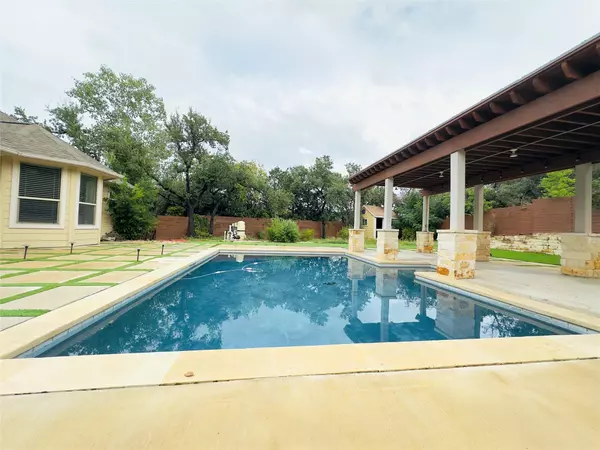 9700 Timber Ridge PASS, Austin, TX 78733