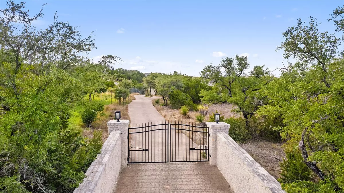 Spicewood, TX 78669,4306 Ridge Pole LN