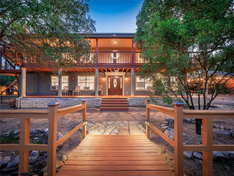 2706 Tradewind DR, Spicewood, TX 78669