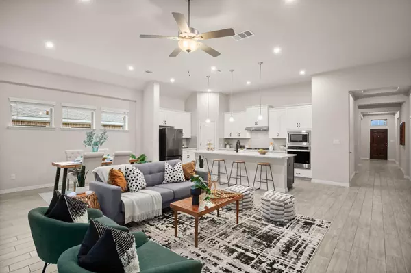 1921 Sauterne DR, Leander, TX 78641