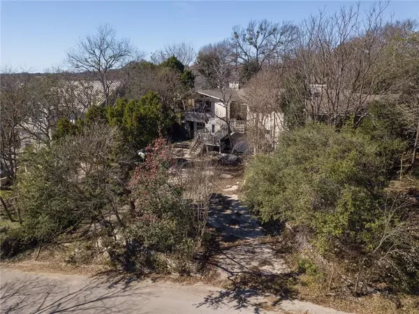 206 Bulian LN,  Austin,  TX 78746