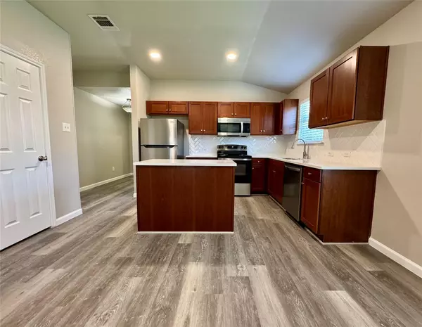 Hutto, TX 78634,221 Baldwin ST