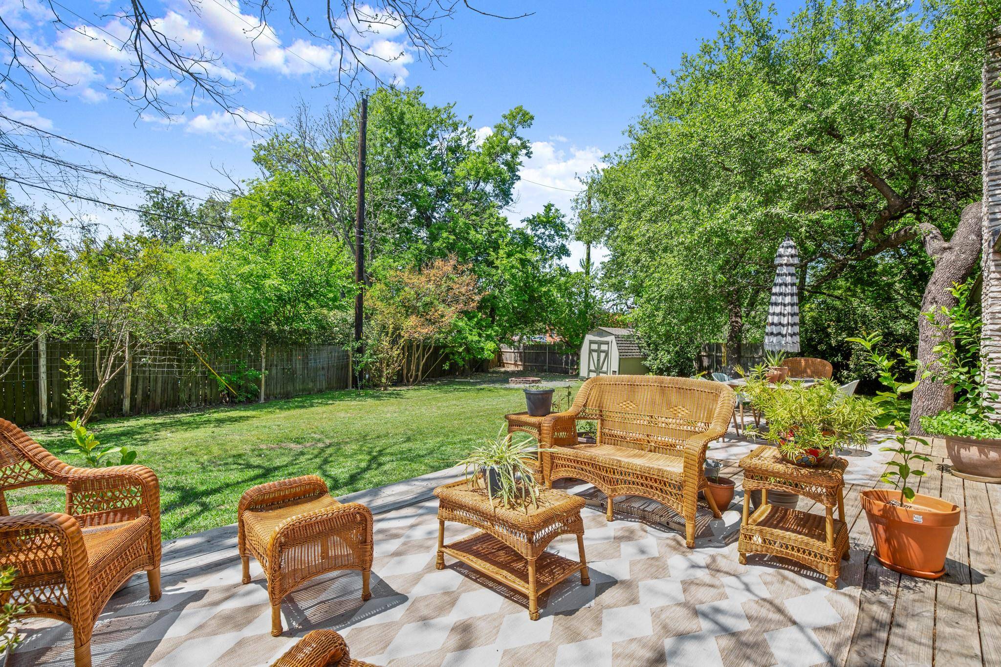 12502 Shasta LN, Austin, TX 78729