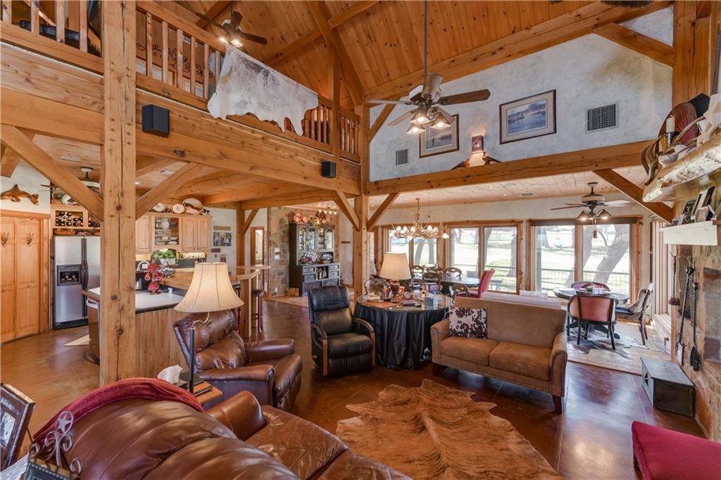 1526 Elm Ridge RD,  Fredericksburg,  TX 78624