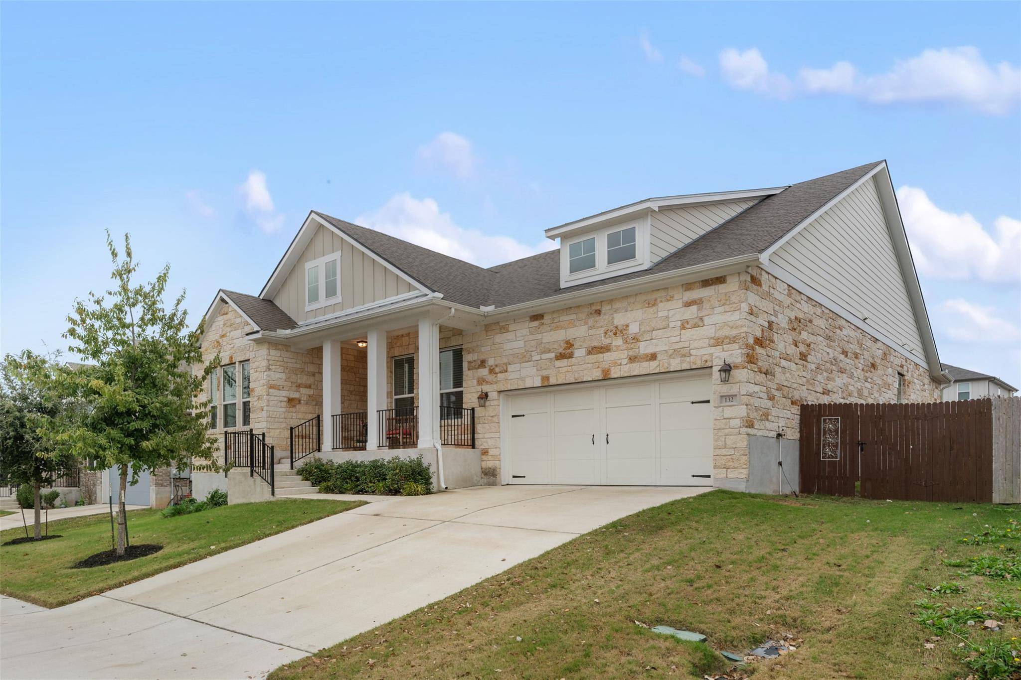 132 Ridgeview CT, Georgetown, TX 78628
