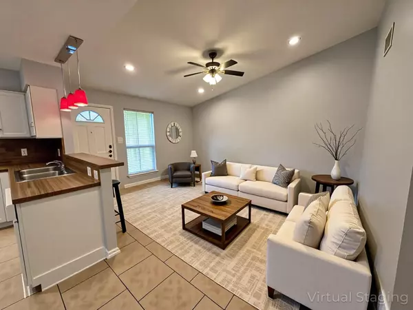 Austin, TX 78758,10606 Topperwein DR #B