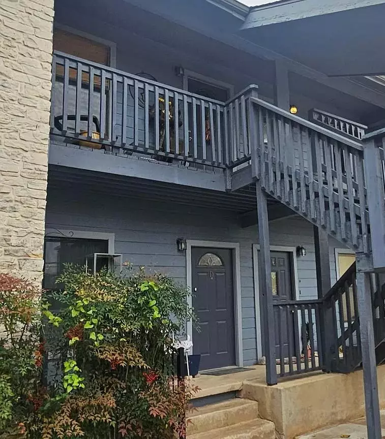 Georgetown, TX 78628,3012 Whisper Oaks LN #I