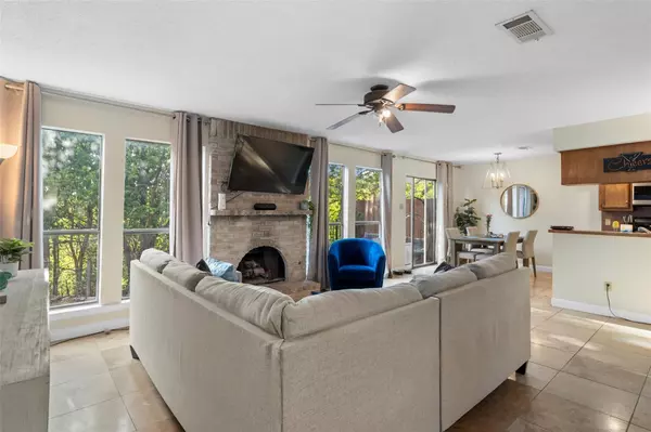 Austin, TX 78731,6492 Hart LN